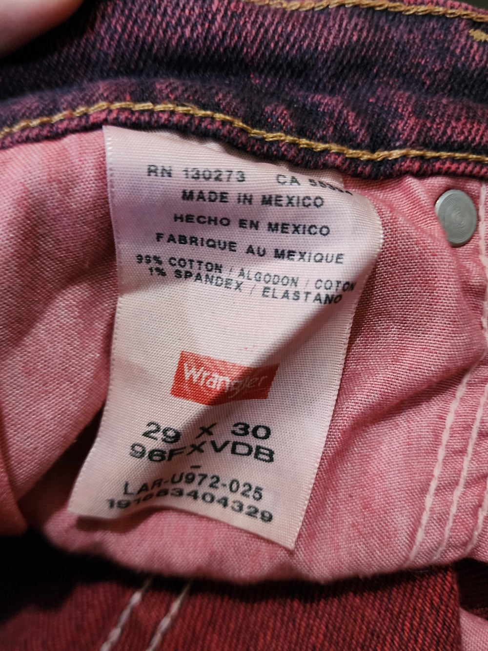 Vintage Wrangler Women's Magenta Straight-Leg Jeans - Picture 5 of 5
